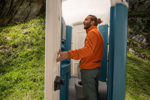 Best Affordable portable toilet rental  in Milton, WA